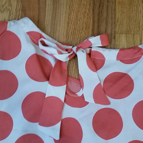 Cute polka dot work shirt with bow detail - Picture 3 of 3